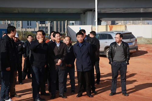 副市長宋鈾一行調(diào)研我司昌南大道、洪都大道快速路改造項目